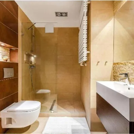 Urban Nest & Szafarnia 7 I 8 グダニスク