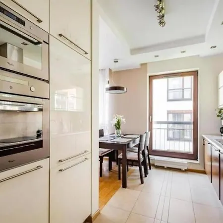 Apartament Urban Nest & Szafarnia 7 I 8