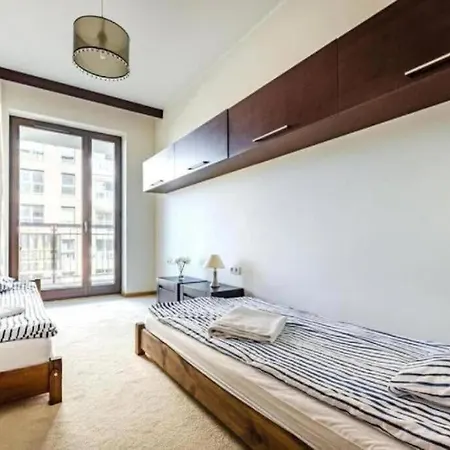 Urban Nest & Szafarnia 7 I 8