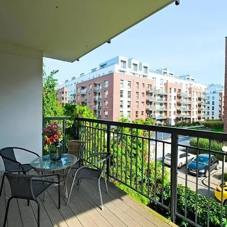 Urban Nest & Szafarnia 7 I 8 Apartment Gdansk