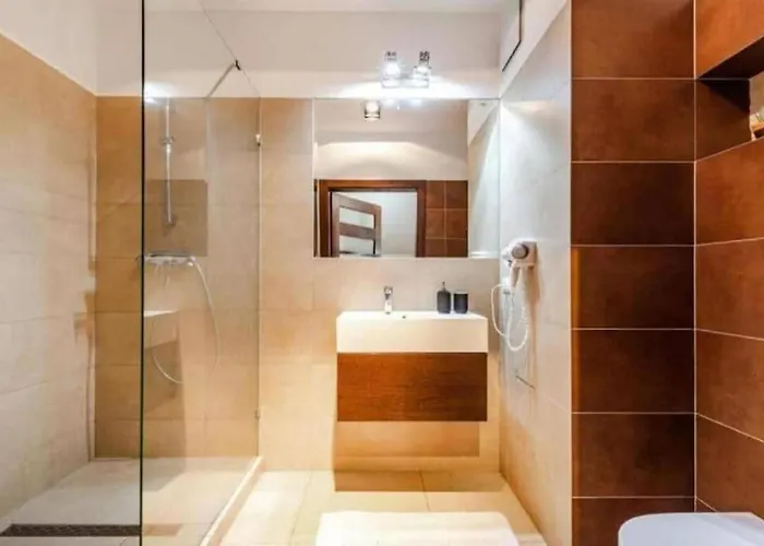 Urban Nest & Szafarnia 7 I 8 Appartement *