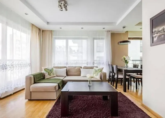 Urban Nest & Szafarnia 7 I 8 Appartement *